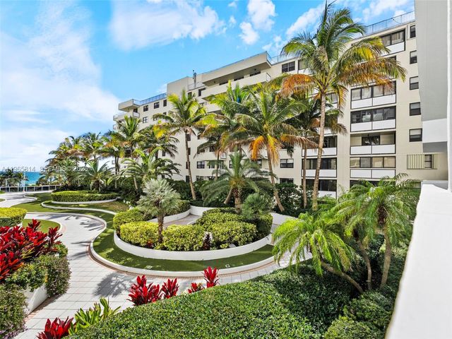 100 Lincoln Rd 417, Miami Beach, FL 33139