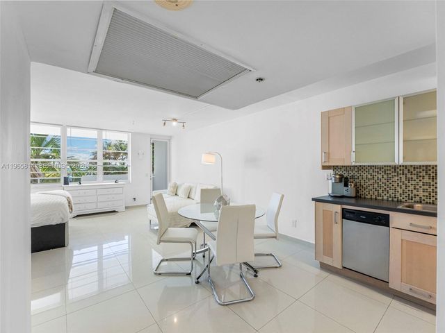 100 Lincoln Rd 417, Miami Beach, FL 33139