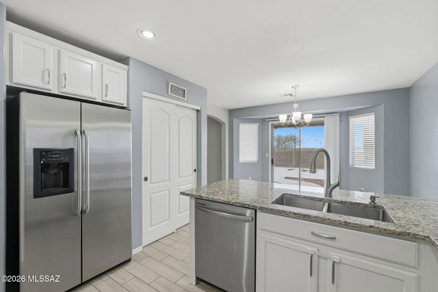 6612 S Chinese Lanterns Drive, Tucson, AZ 85756