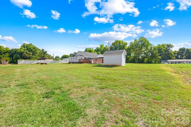 2615 Airport Road, Salisbury, NC 28147