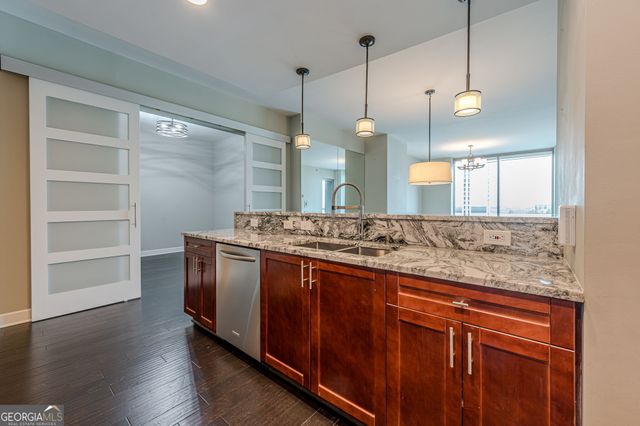 2795 Peachtree Road NE 1507, Atlanta, GA 30305