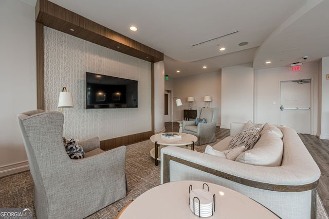 2795 Peachtree Road NE 1507, Atlanta, GA 30305