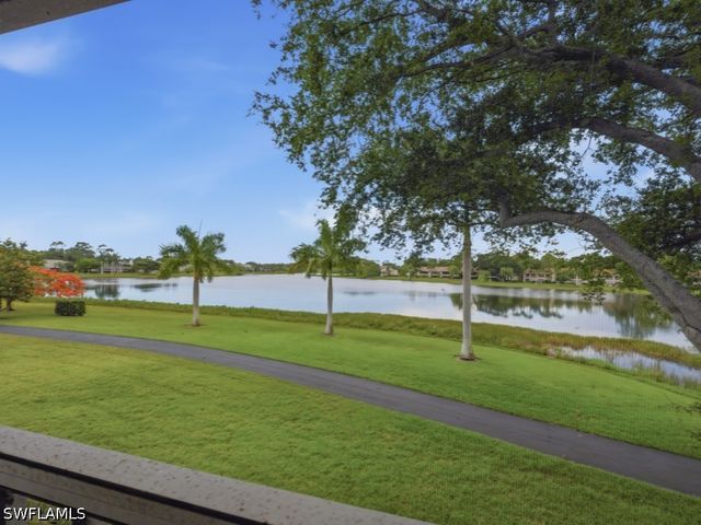 2847 Aintree LN A204, Naples, FL 34112