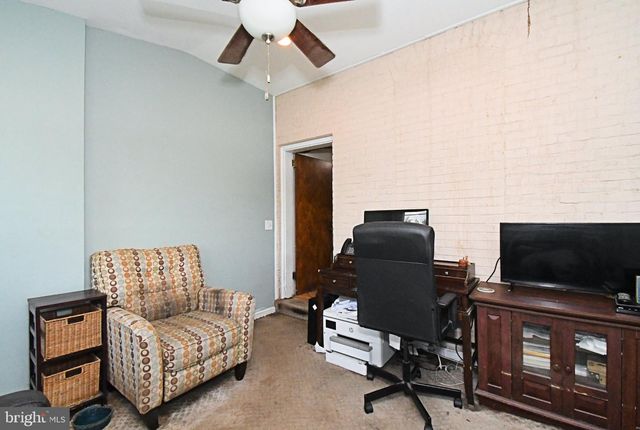 64 DIAMOND ST, Souderton, PA 18964