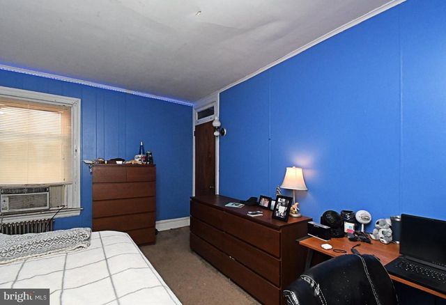 64 DIAMOND ST, Souderton, PA 18964
