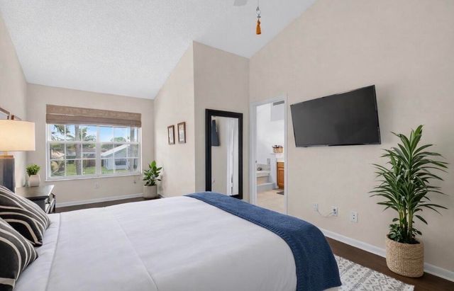 5282 Sapphire Valley, Boca Raton, FL 33486