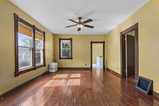 847 SHAWANO AVENUE, Green Bay, WI 54303