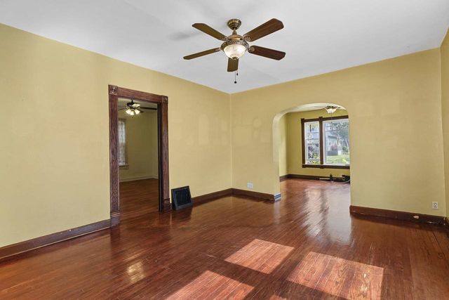 847 SHAWANO AVENUE, Green Bay, WI 54303