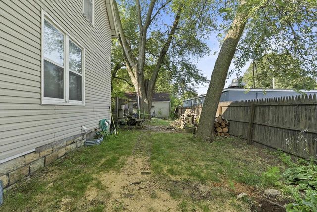 847 SHAWANO AVENUE, Green Bay, WI 54303