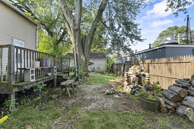 847 SHAWANO AVENUE, Green Bay, WI 54303