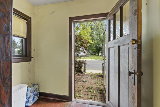 847 SHAWANO AVENUE, Green Bay, WI 54303