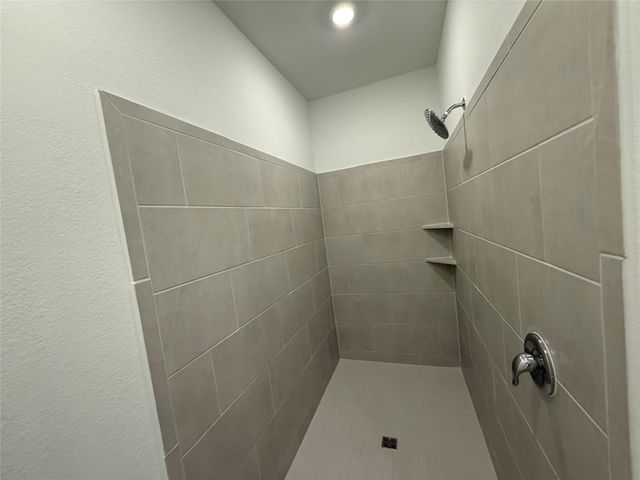 106 Tall Timbers TRL, Bertram, TX 78605