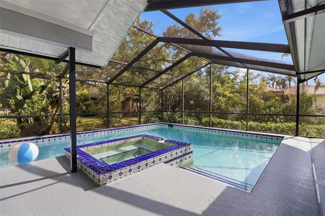 4301 BRACKENWOOD COURT, Sarasota, FL 34232