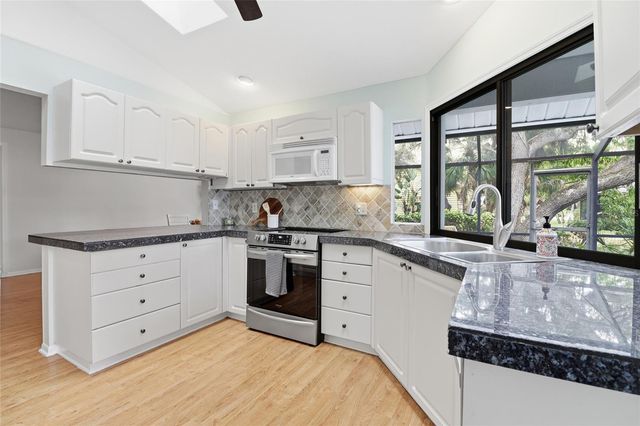 4301 BRACKENWOOD COURT, Sarasota, FL 34232