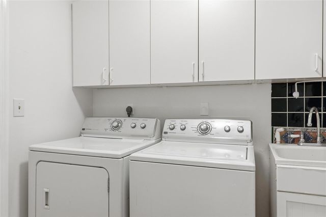 4301 BRACKENWOOD COURT, Sarasota, FL 34232