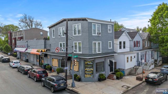 286-290 16th Avenue, Newark, NJ 07103