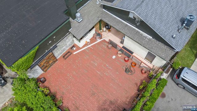 286-290 16th Avenue, Newark, NJ 07103