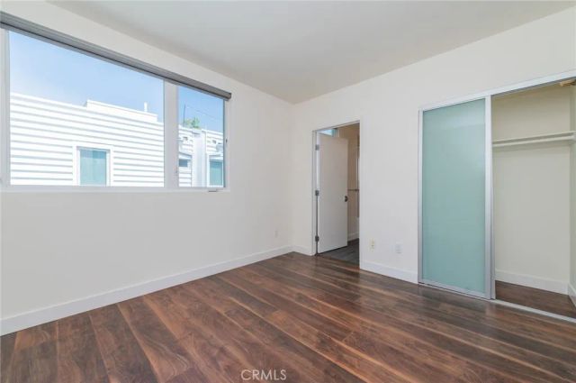 6016 W Beachwood Ln, Los Angeles, CA 90038