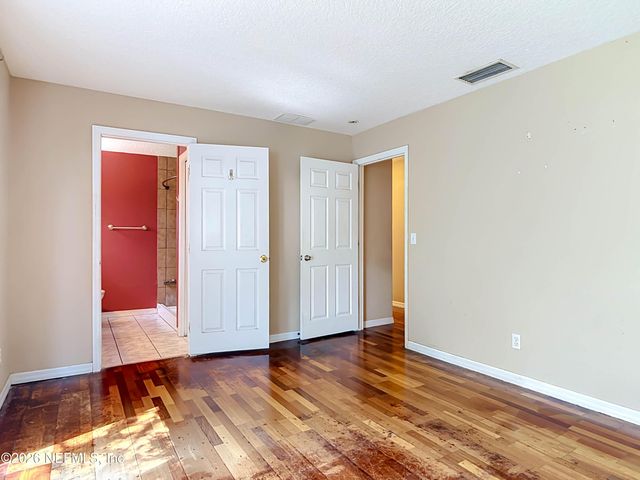 121 WHIPPOORWILL Drive, Palm Coast, FL 32164