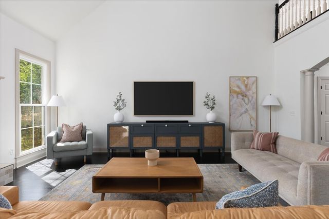 228 Halberton Dr, Franklin, TN 37069