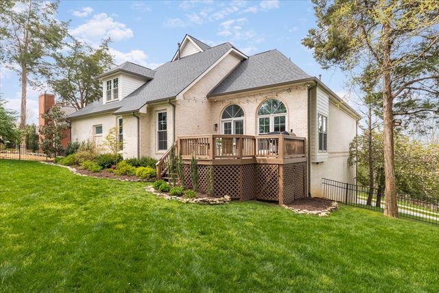 228 Halberton Dr, Franklin, TN 37069