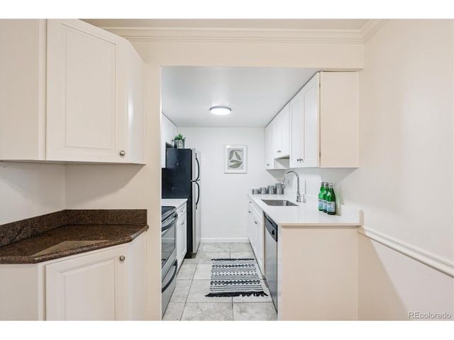 4600 E Asbury Cir 110, Denver, CO 80222