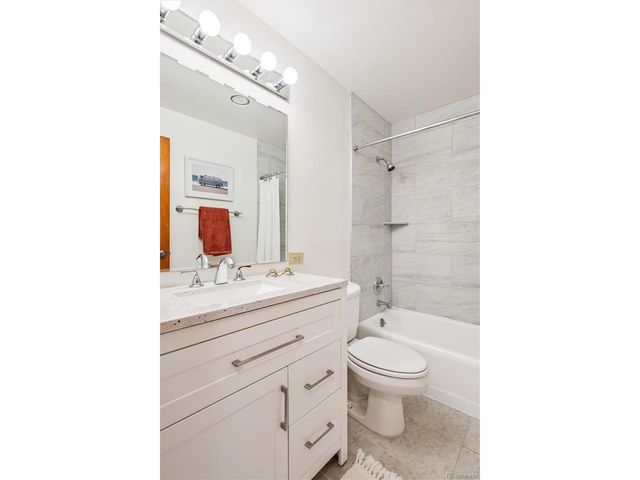 4600 E Asbury Cir 110, Denver, CO 80222