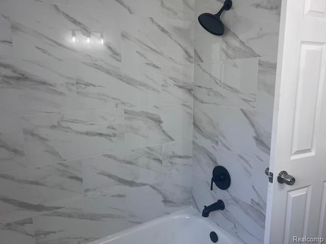 534 Nevada Avenue, Pontiac, MI 48341