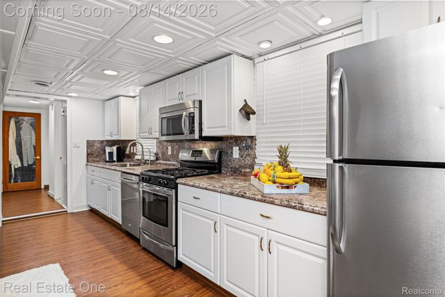 4262 Flynn, Highland Charter Township, MI 48356