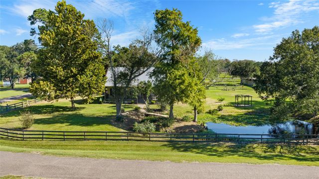5101 W Zephyr Drive C378B, Alvin, TX 77511