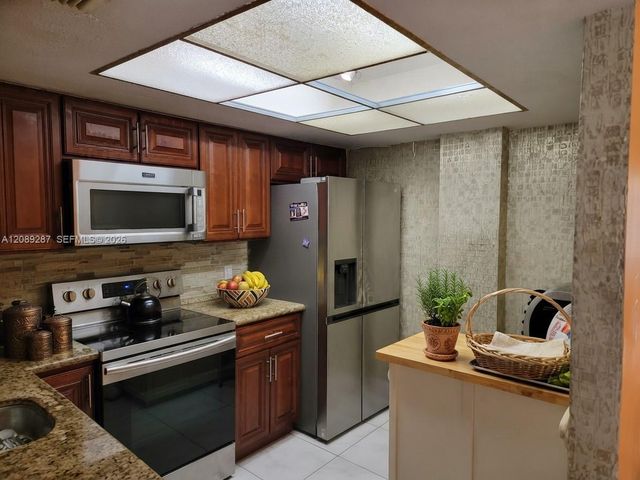 5570 NW 44th Street 215A, Lauderhill, FL 33319