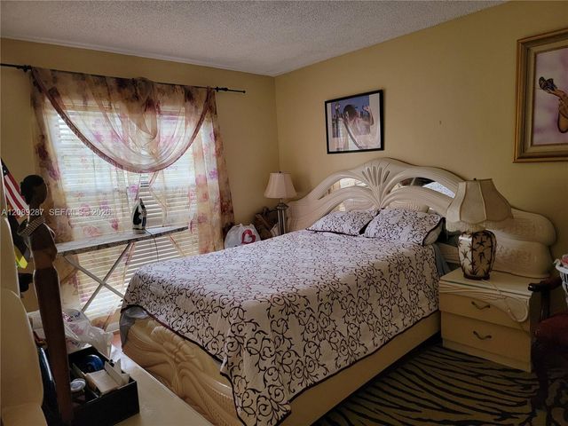 5570 NW 44th Street 215A, Lauderhill, FL 33319