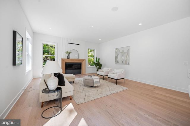 107 YEONAS DRIVE SE, Vienna, VA 22180
