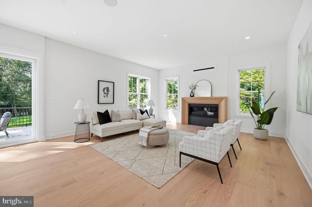 107 YEONAS DRIVE SE, Vienna, VA 22180
