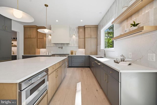 107 YEONAS DRIVE SE, Vienna, VA 22180