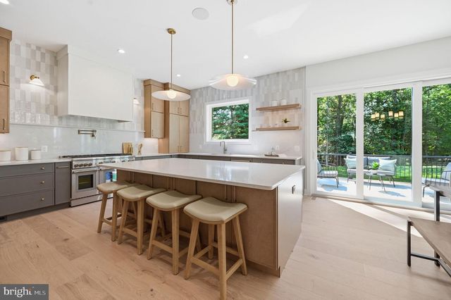 107 YEONAS DRIVE SE, Vienna, VA 22180