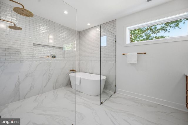 107 YEONAS DRIVE SE, Vienna, VA 22180