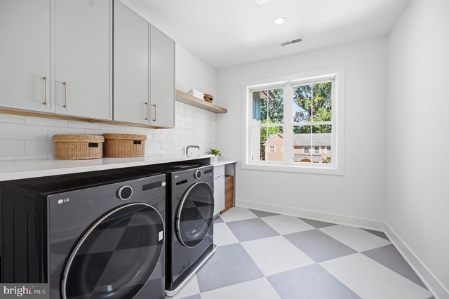 107 YEONAS DRIVE SE, Vienna, VA 22180