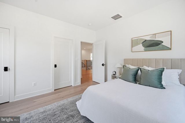 107 YEONAS DRIVE SE, Vienna, VA 22180