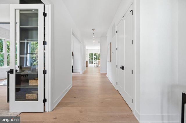 107 YEONAS DRIVE SE, Vienna, VA 22180