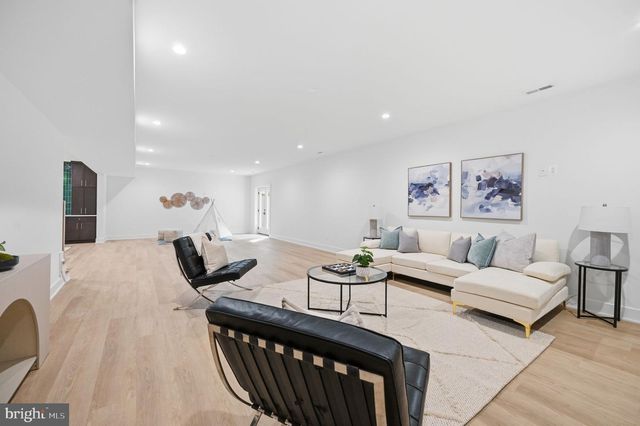 107 YEONAS DRIVE SE, Vienna, VA 22180