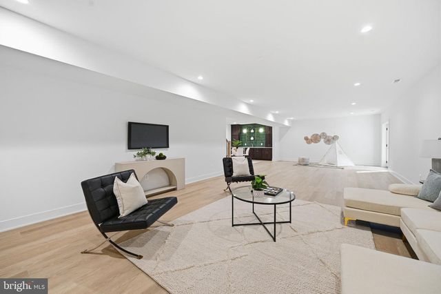 107 YEONAS DRIVE SE, Vienna, VA 22180