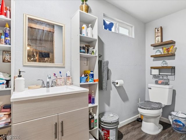 3304 East Owens Avenue, North Las Vegas, NV 89030