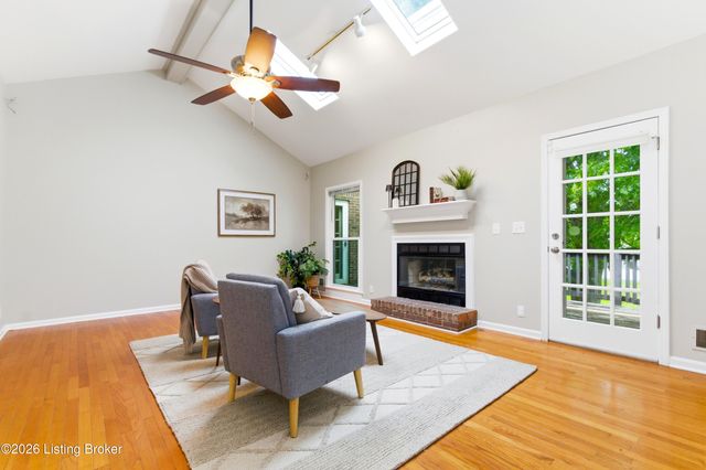 12403 Tamworth Ct, Louisville, KY 40299