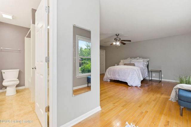 12403 Tamworth Ct, Louisville, KY 40299