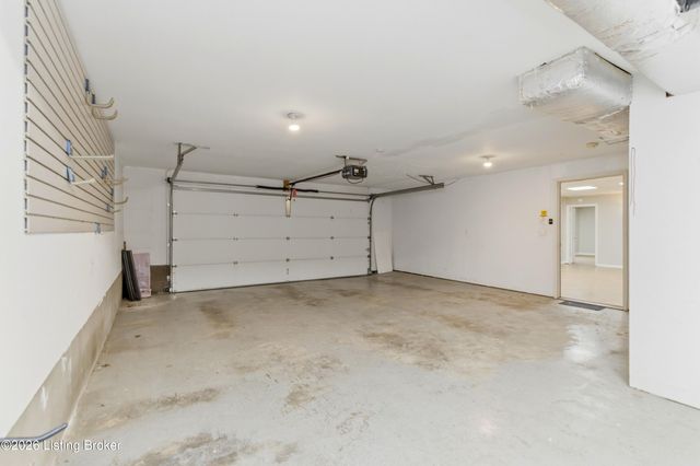 12403 Tamworth Ct, Louisville, KY 40299