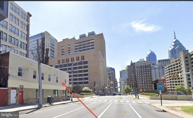 1439 VINE ST, Philadelphia, PA 19102