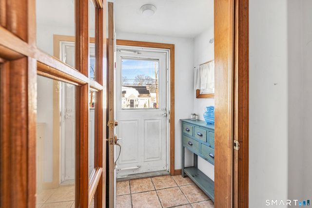 235 Burnsford Avenue, Bridgeport, CT 06606