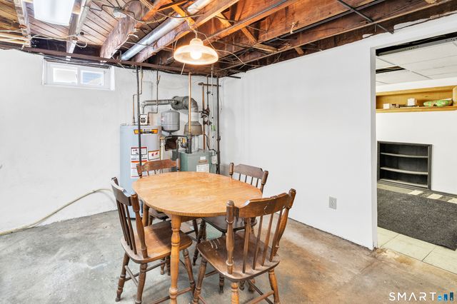 235 Burnsford Avenue, Bridgeport, CT 06606