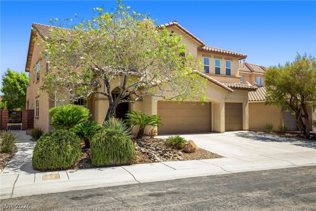 7168 Los Banderos Avenue, Las Vegas, NV 89179 — photo 2